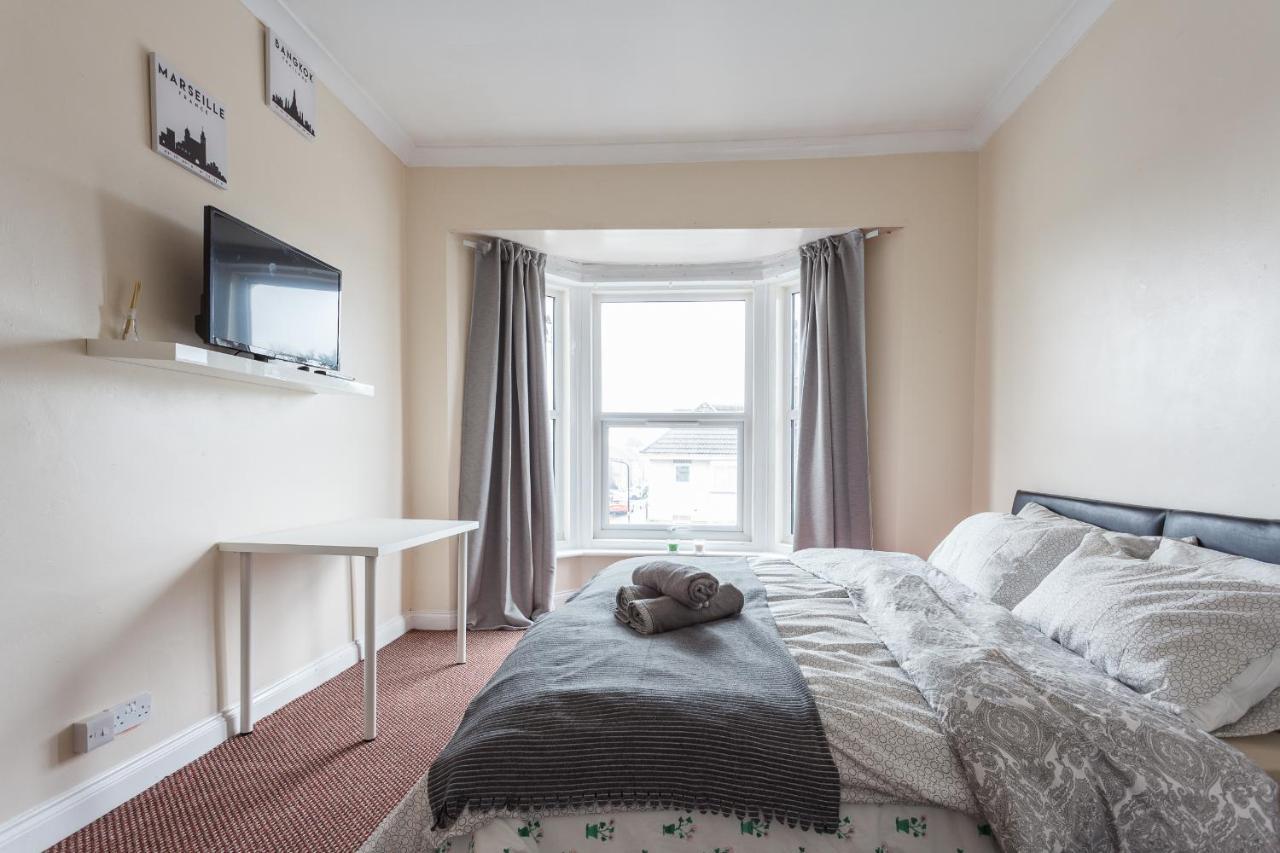 Shirley House 1, Guest House, Self Catering, Self Check In With Smart Locks, Use Of Fully Equipped Kitchen, Walking Distance To Southampton Central, Excellent Transport Links, Ideal For Longer Stays Exteriör bild
