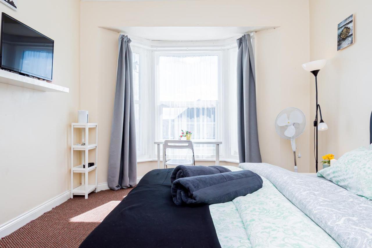 Shirley House 1, Guest House, Self Catering, Self Check In With Smart Locks, Use Of Fully Equipped Kitchen, Walking Distance To Southampton Central, Excellent Transport Links, Ideal For Longer Stays Exteriör bild