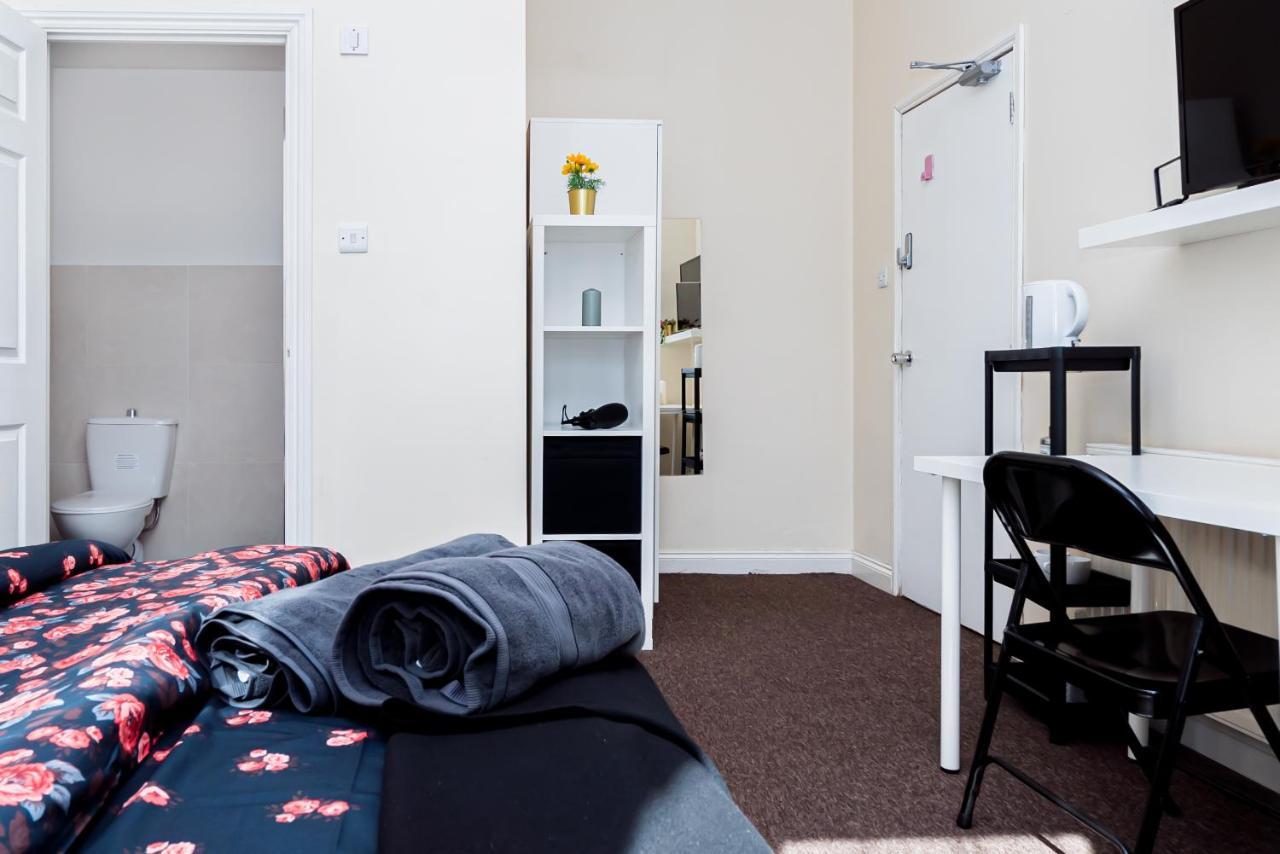Shirley House 1, Guest House, Self Catering, Self Check In With Smart Locks, Use Of Fully Equipped Kitchen, Walking Distance To Southampton Central, Excellent Transport Links, Ideal For Longer Stays Exteriör bild