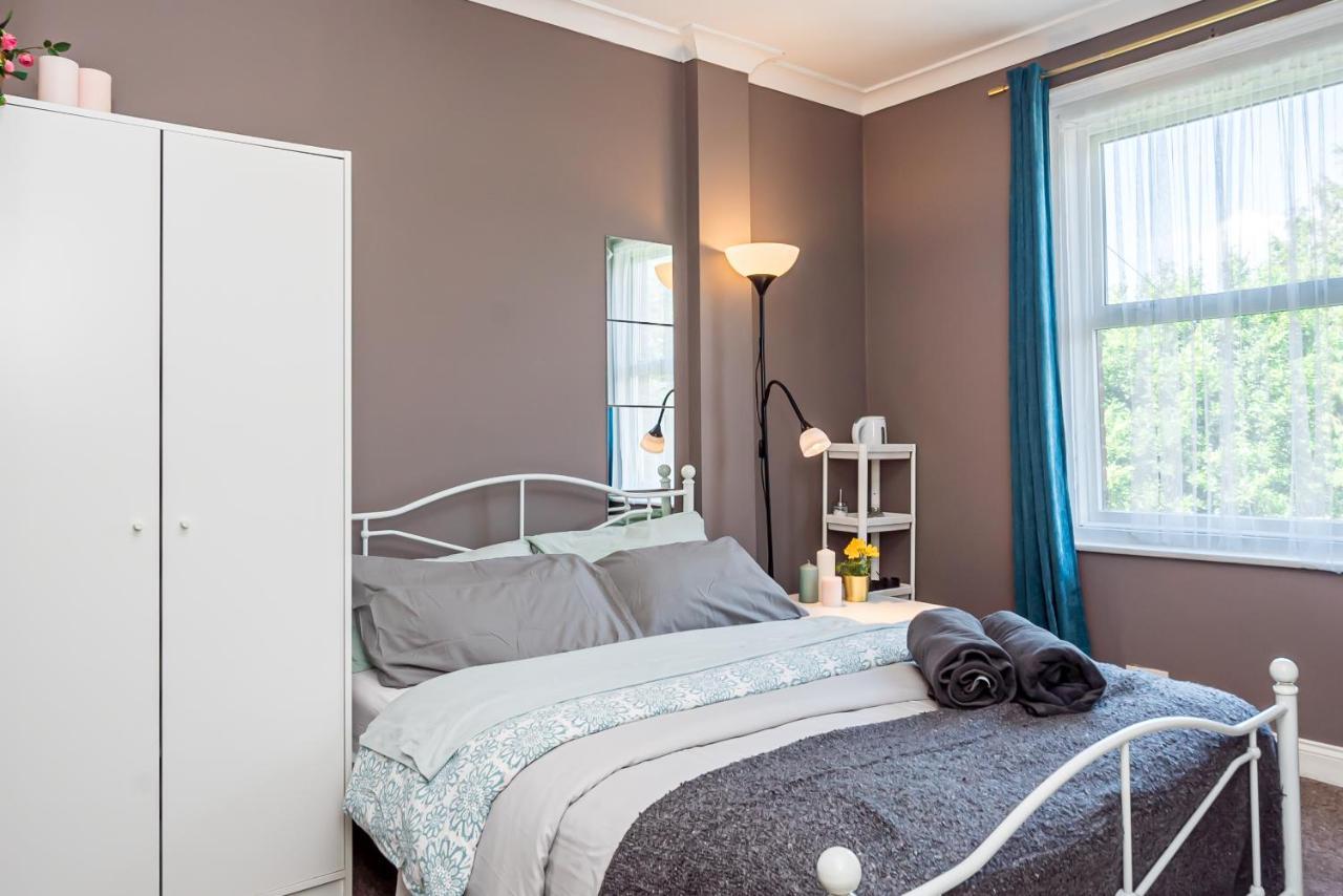 Shirley House 1, Guest House, Self Catering, Self Check In With Smart Locks, Use Of Fully Equipped Kitchen, Walking Distance To Southampton Central, Excellent Transport Links, Ideal For Longer Stays Exteriör bild