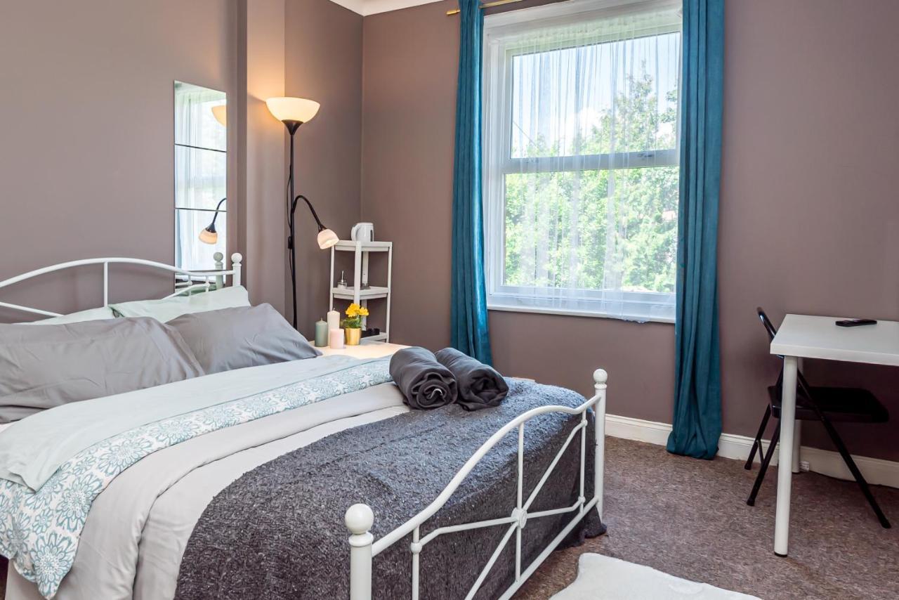 Shirley House 1, Guest House, Self Catering, Self Check In With Smart Locks, Use Of Fully Equipped Kitchen, Walking Distance To Southampton Central, Excellent Transport Links, Ideal For Longer Stays Exteriör bild