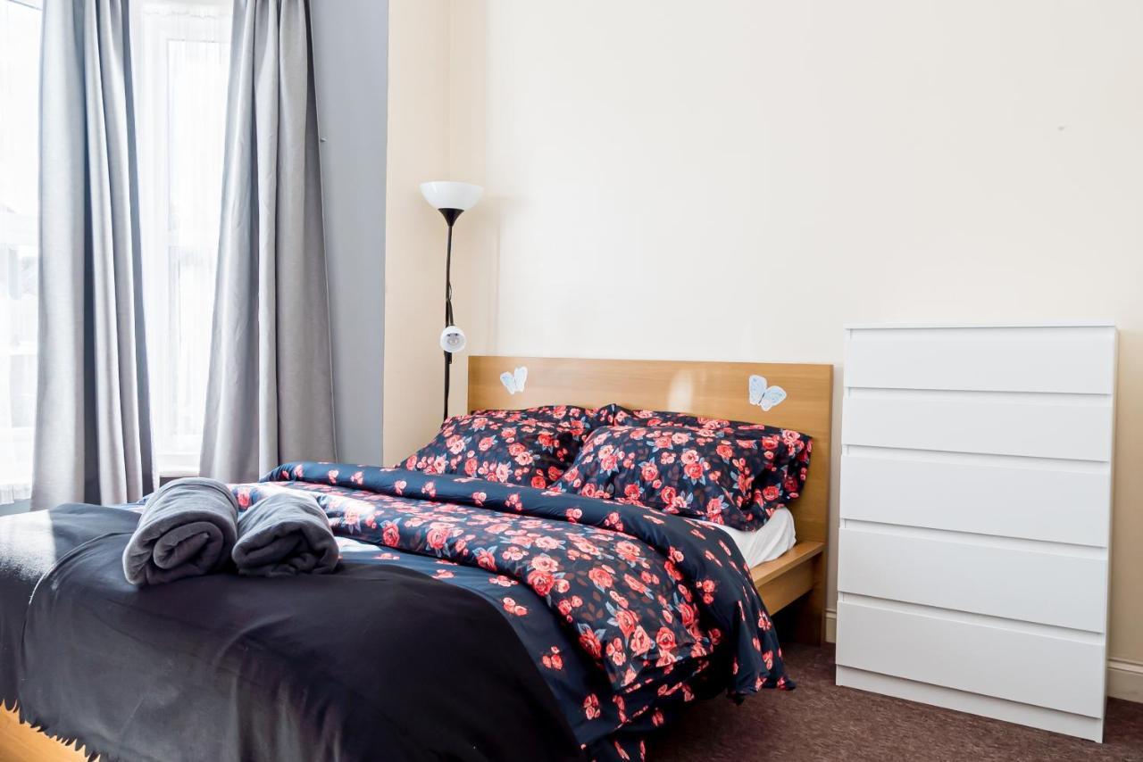 Shirley House 1, Guest House, Self Catering, Self Check In With Smart Locks, Use Of Fully Equipped Kitchen, Walking Distance To Southampton Central, Excellent Transport Links, Ideal For Longer Stays Exteriör bild