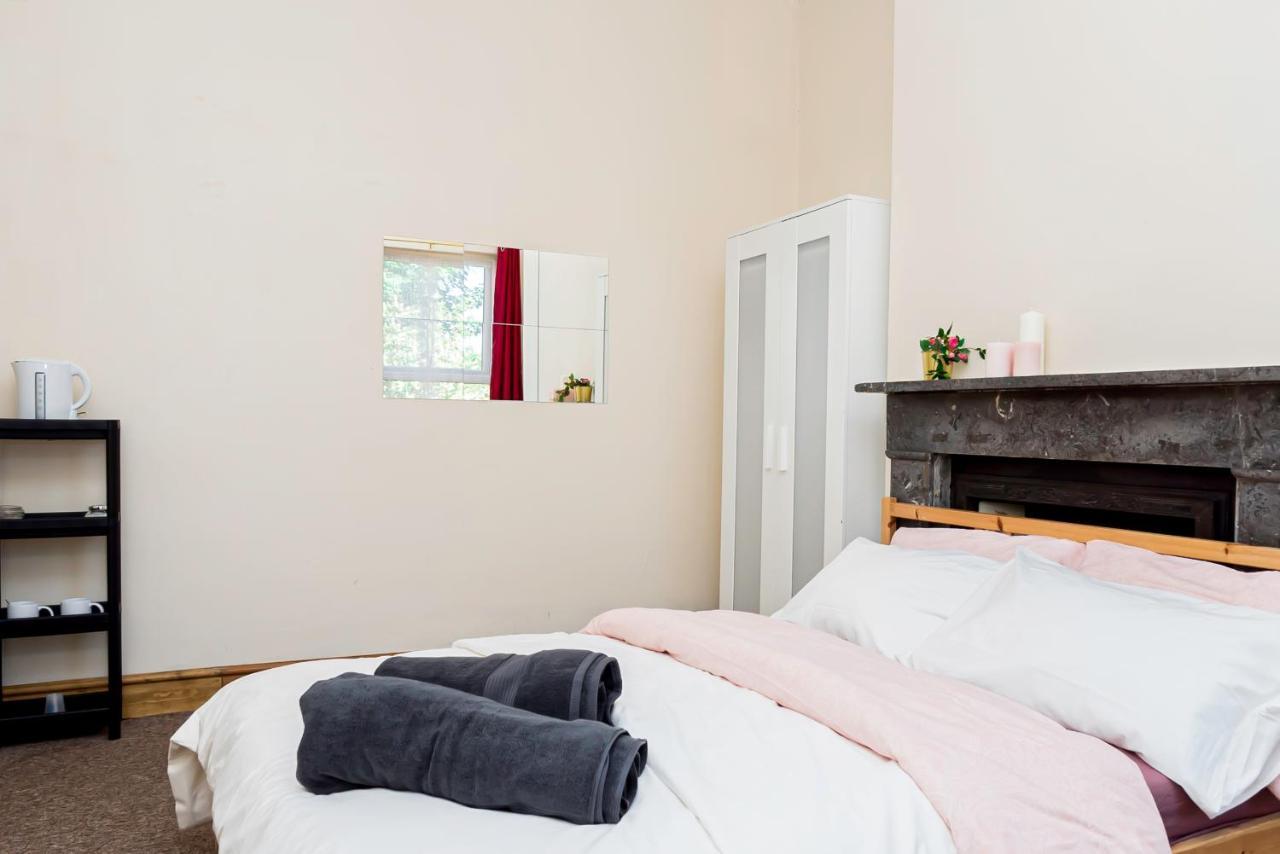 Shirley House 1, Guest House, Self Catering, Self Check In With Smart Locks, Use Of Fully Equipped Kitchen, Walking Distance To Southampton Central, Excellent Transport Links, Ideal For Longer Stays Exteriör bild