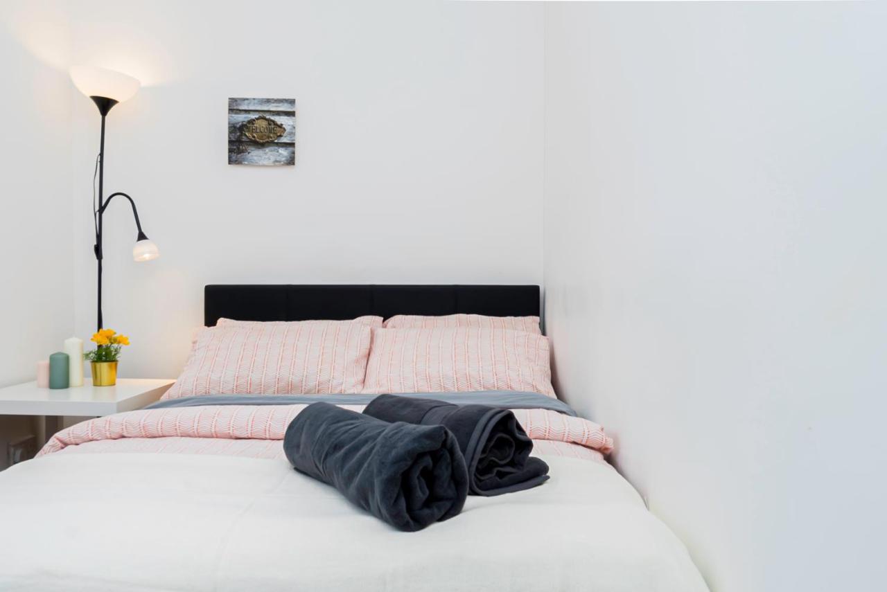 Shirley House 1, Guest House, Self Catering, Self Check In With Smart Locks, Use Of Fully Equipped Kitchen, Walking Distance To Southampton Central, Excellent Transport Links, Ideal For Longer Stays Exteriör bild